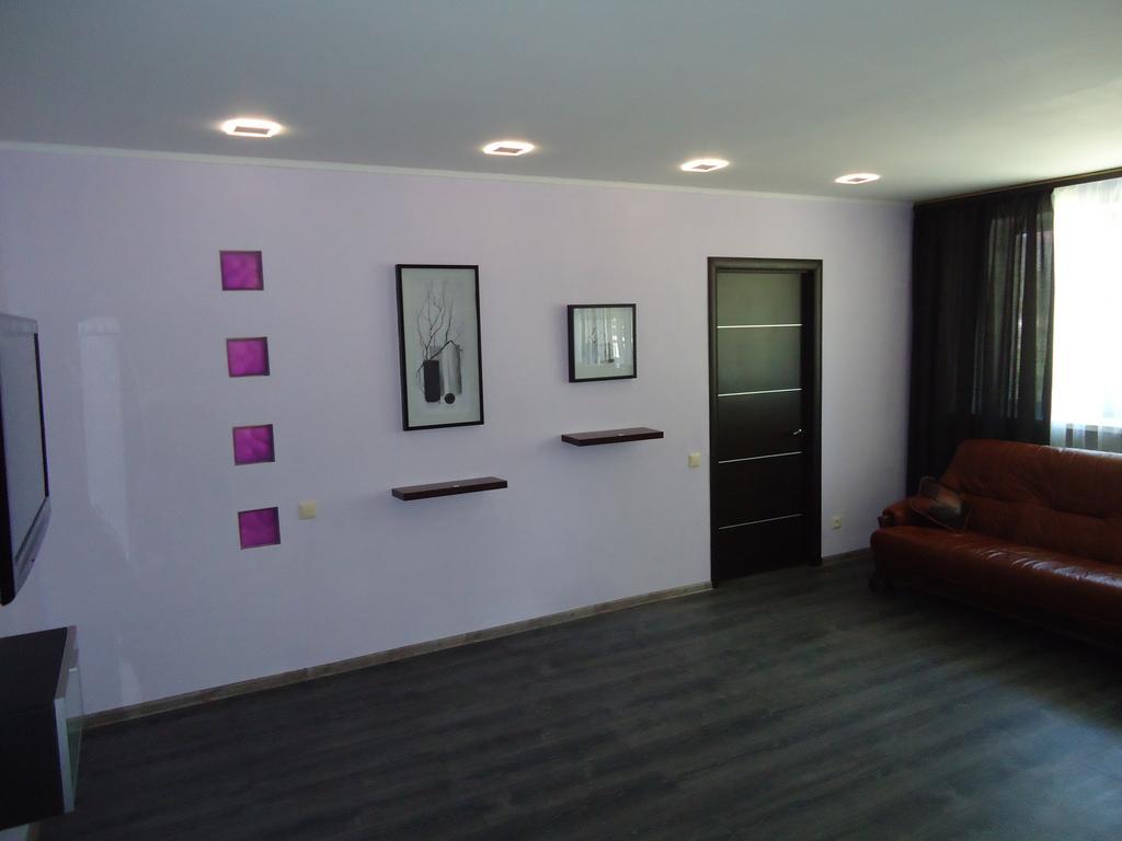 Apartment On Sovetskaya 103 바브루이스크 외부 사진